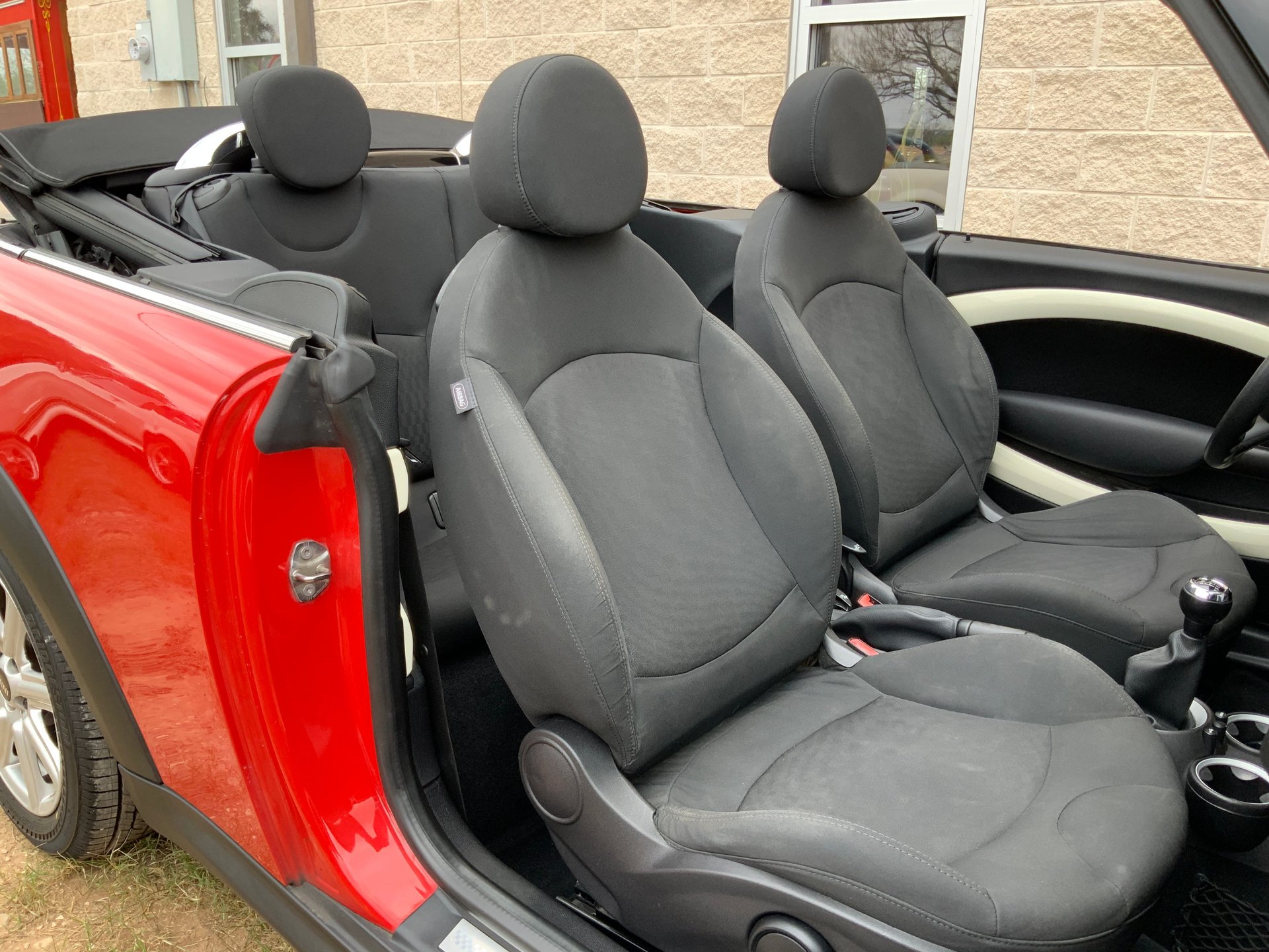 2013 Mini Cooper - Image 11